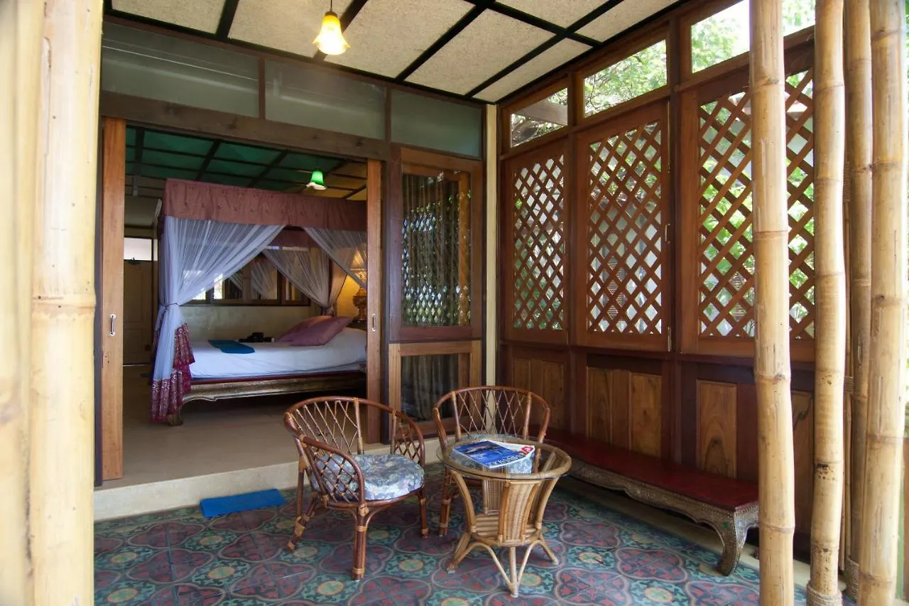 *** Resort Charm Churee Village Koh Tao Thailand